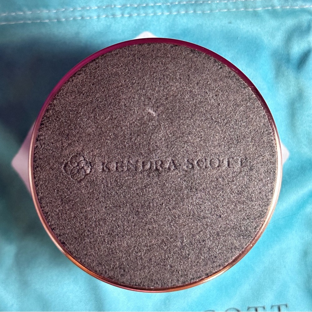 KENDRA SCOTT Rose Gold & Mother of Pearl Dome Jewelry Box, BEAUTIFUL! EUC, Rare! - Picture 5 of 11